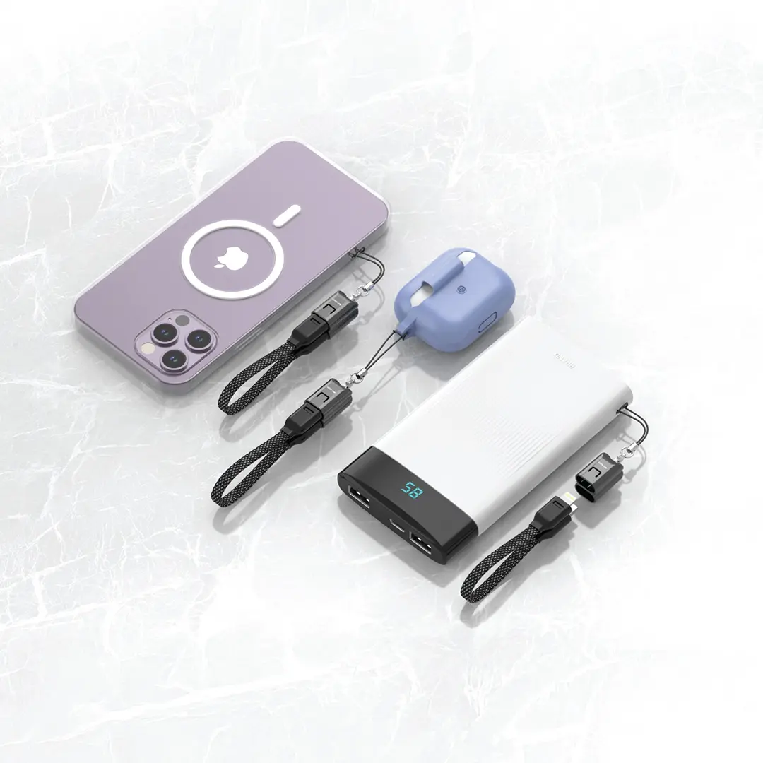Green Lion Lanyard Cable USB-C to Lightning 30W